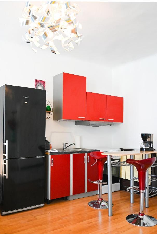Backpacker Apartment Bahnhof Wiedeń Zewnętrze zdjęcie