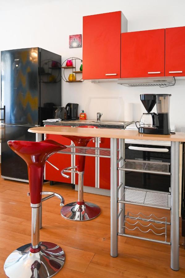 Backpacker Apartment Bahnhof Wiedeń Zewnętrze zdjęcie